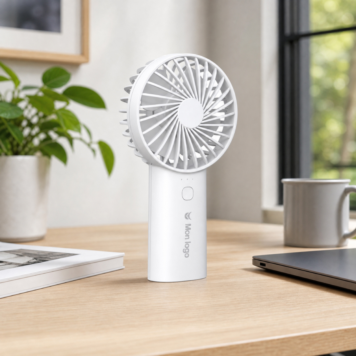 KAZE – Batterie de secours, ventilateur et lumière intégrée